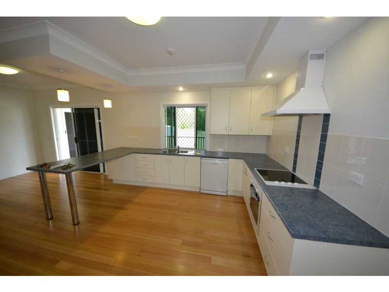 6 Richmont Drive, Bouldercombe QLD 4702