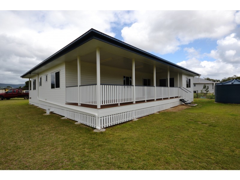 6 Richmont Drive, Bouldercombe QLD 4702