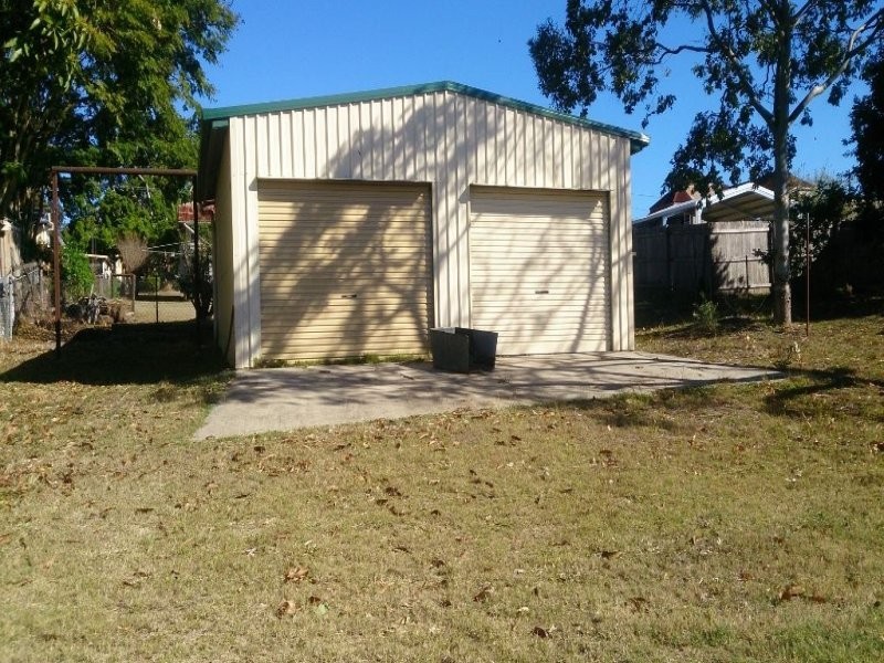 46 Hall Street, Mount Morgan QLD 4714