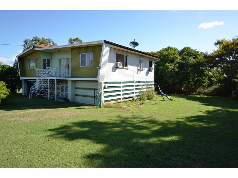25 Lawrie St, Gracemere QLD 4702