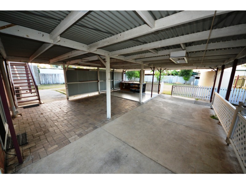 22 Russell St, Gracemere QLD 4702
