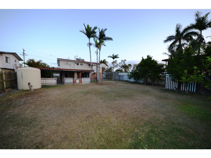 22 Russell St, Gracemere QLD 4702