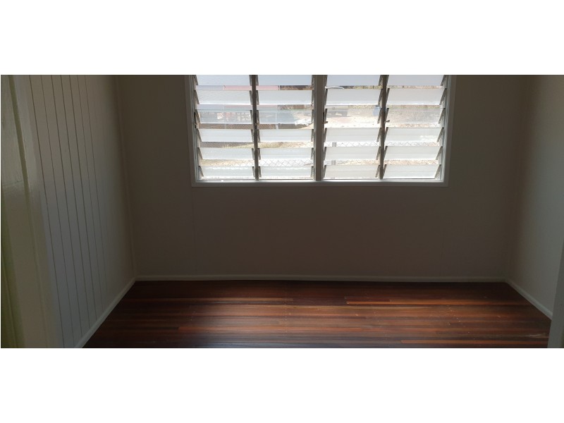 6 North St, Mount Morgan QLD 4714