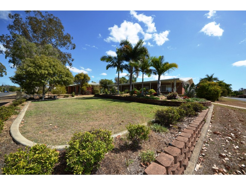 17 Archer Rd, Gracemere QLD 4702