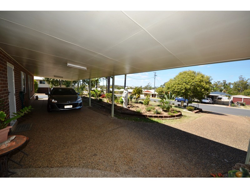 17 Archer Rd, Gracemere QLD 4702