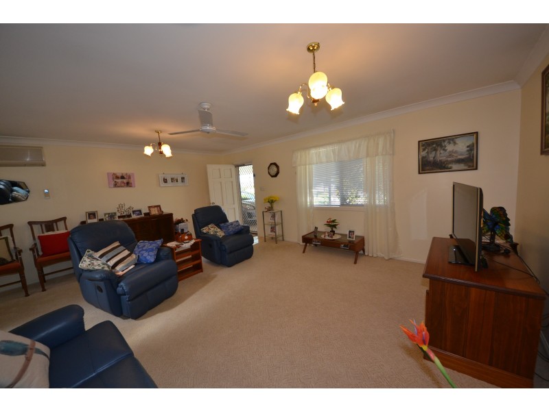 17 Archer Rd, Gracemere QLD 4702