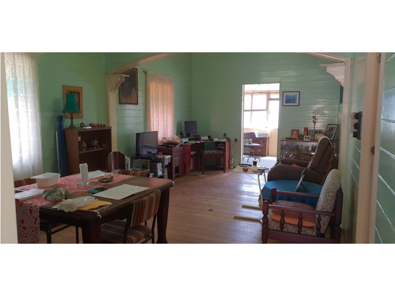 74 Darcy St, Mount Morgan QLD 4714