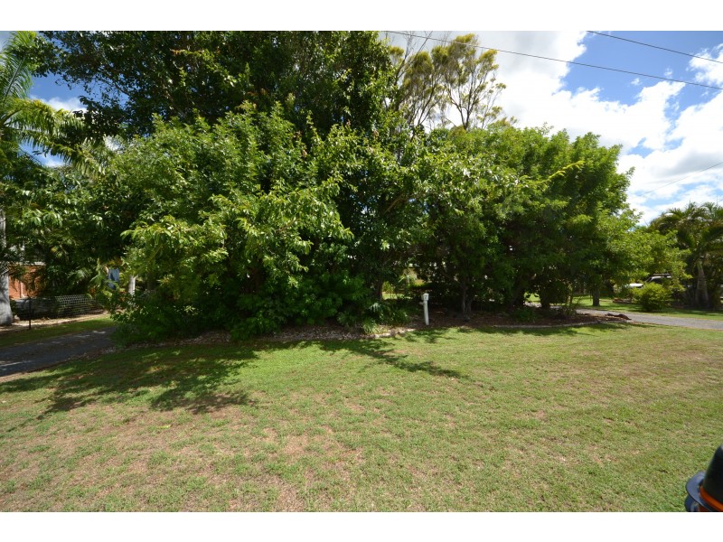 10 Fenwick St, Gracemere QLD 4702