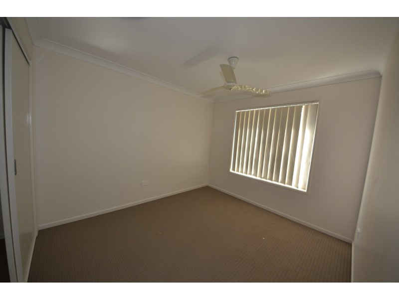 64 Bronco Cres, Gracemere QLD 4702