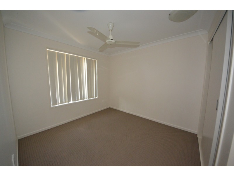 64 Bronco Cres, Gracemere QLD 4702