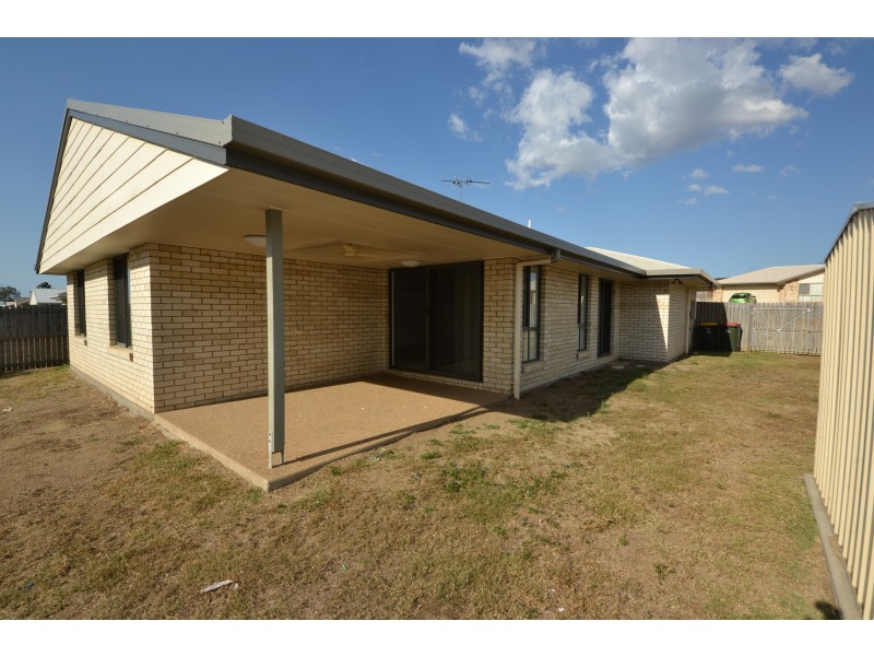 64 Bronco Cres, Gracemere QLD 4702