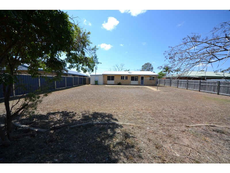 16 Buxton Dr, Gracemere QLD 4702