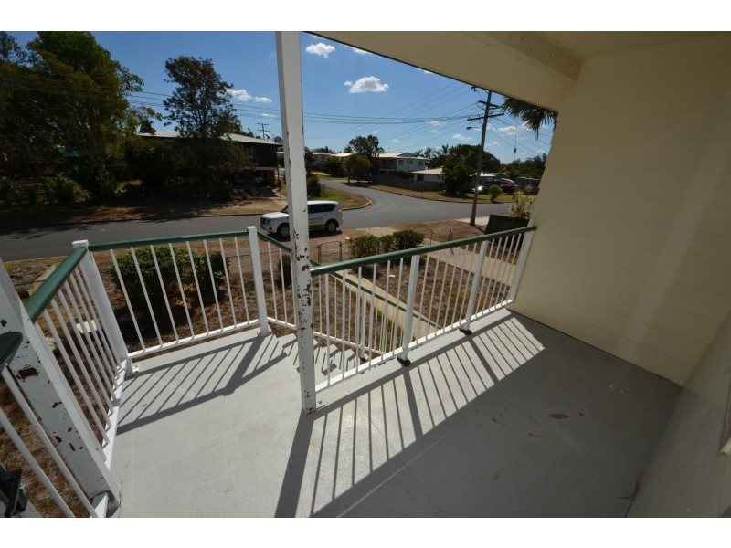 12 Hutchings St, Gracemere QLD 4702