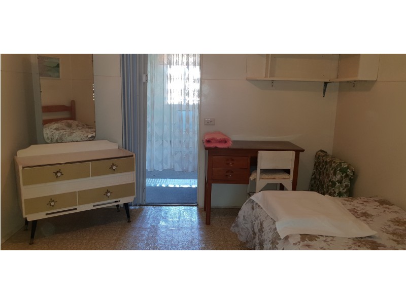 74 East St Ex, Mount Morgan QLD 4714
