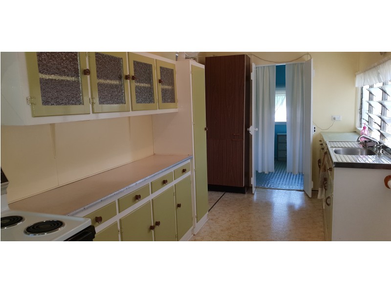 74 East St Ex, Mount Morgan QLD 4714