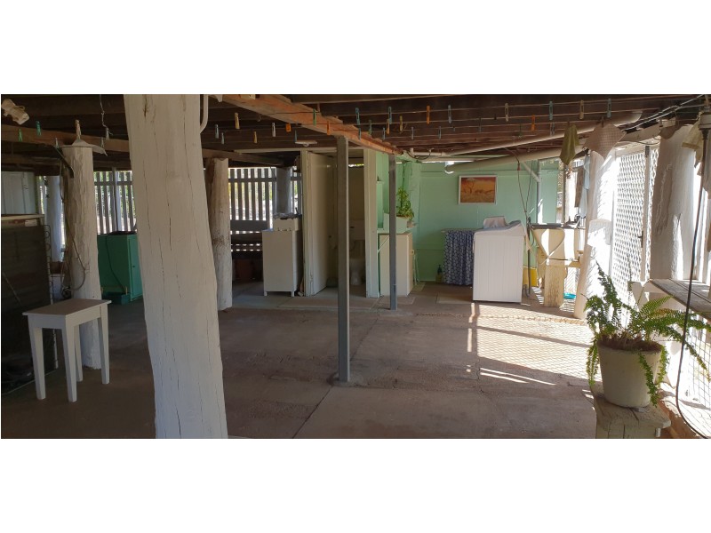 74 East St Ex, Mount Morgan QLD 4714