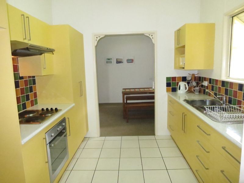 23 Black St, Mount Morgan QLD 4714