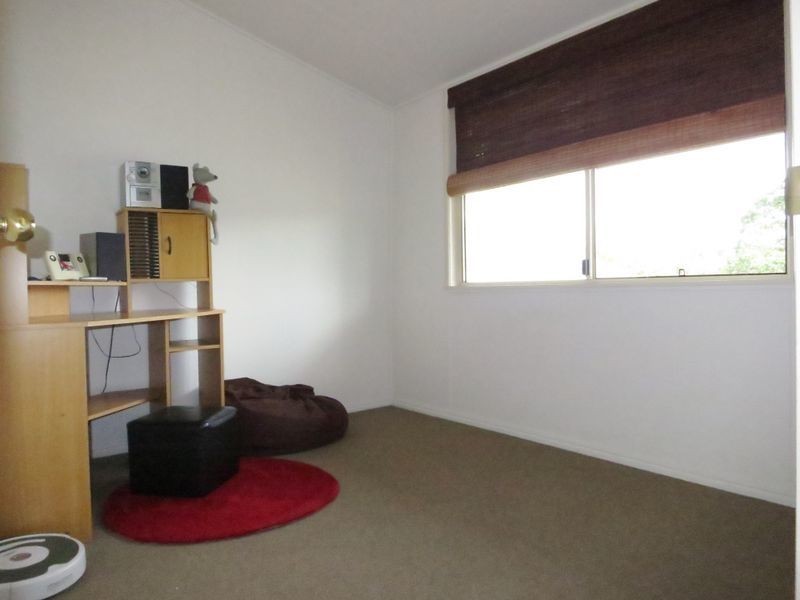 23 Black St, Mount Morgan QLD 4714