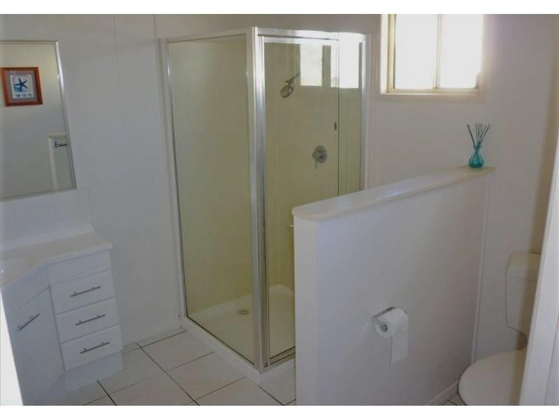 23 Black St, Mount Morgan QLD 4714