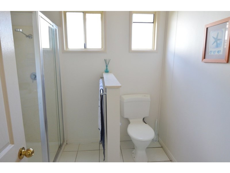 23 Black St, Mount Morgan QLD 4714