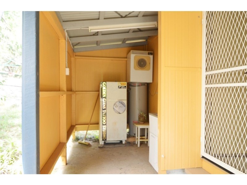 23 Black St, Mount Morgan QLD 4714