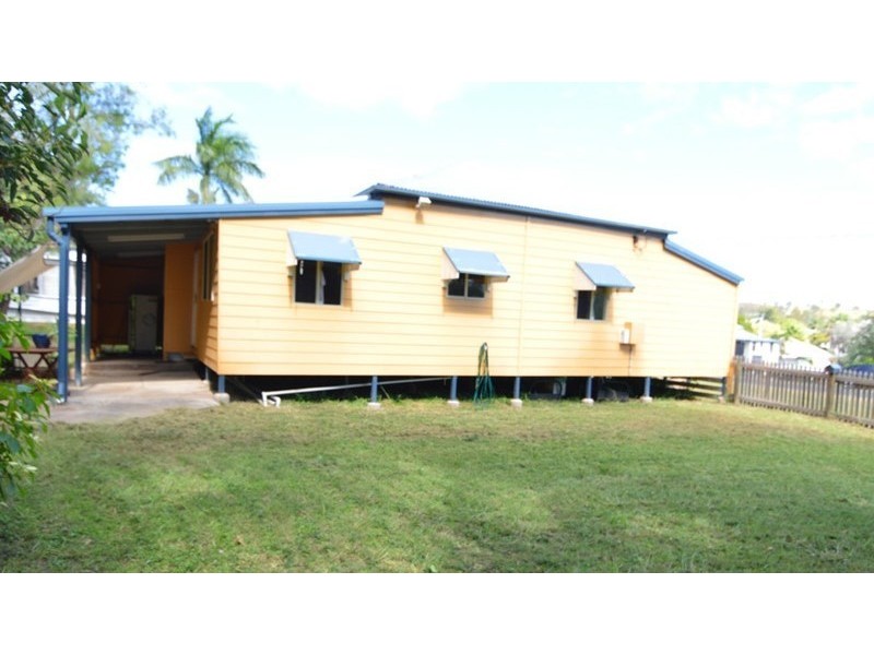 23 Black St, Mount Morgan QLD 4714