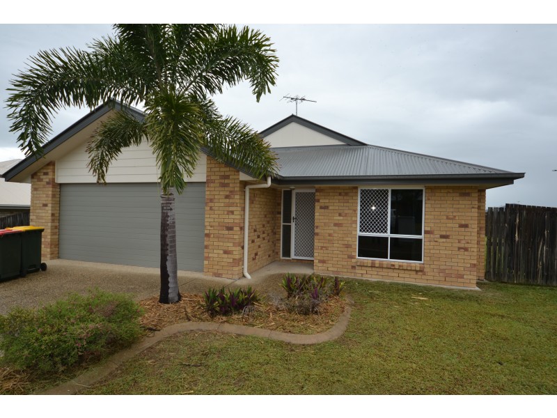 15 Thomas St, Gracemere QLD 4702