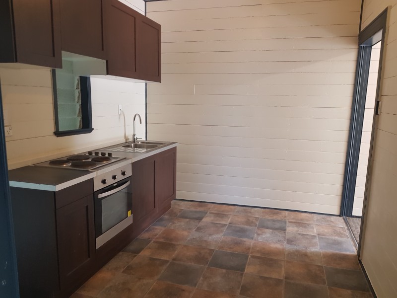 1/133 East Street, Mount Morgan QLD 4714