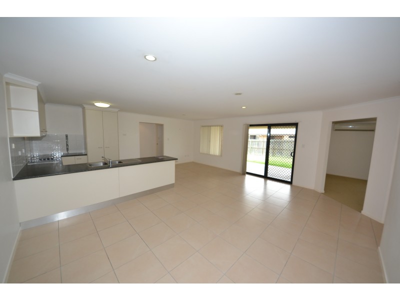 8 Koolamarra Drive, Gracemere QLD 4702
