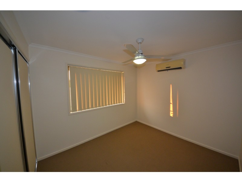 4 Chatterton Bvd, Gracemere QLD 4702