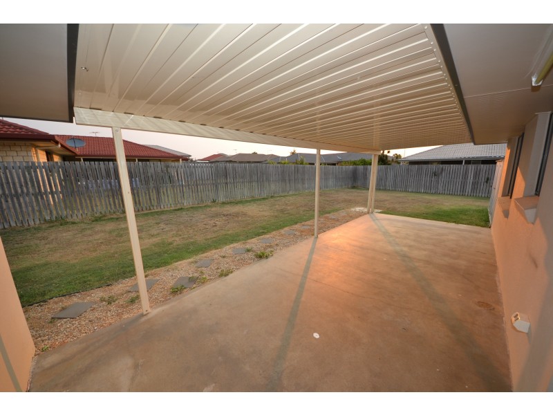 4 Chatterton Bvd, Gracemere QLD 4702