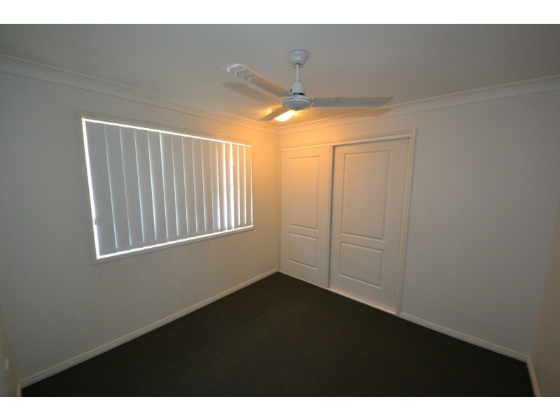 12 Joseph Street, Gracemere QLD 4702