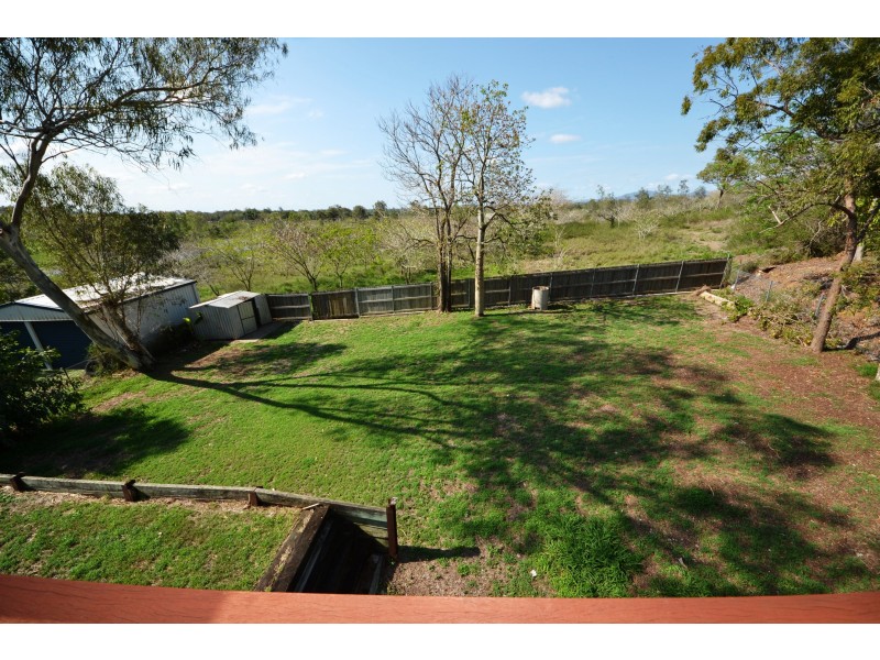 8 Perriman St, Gracemere QLD 4702