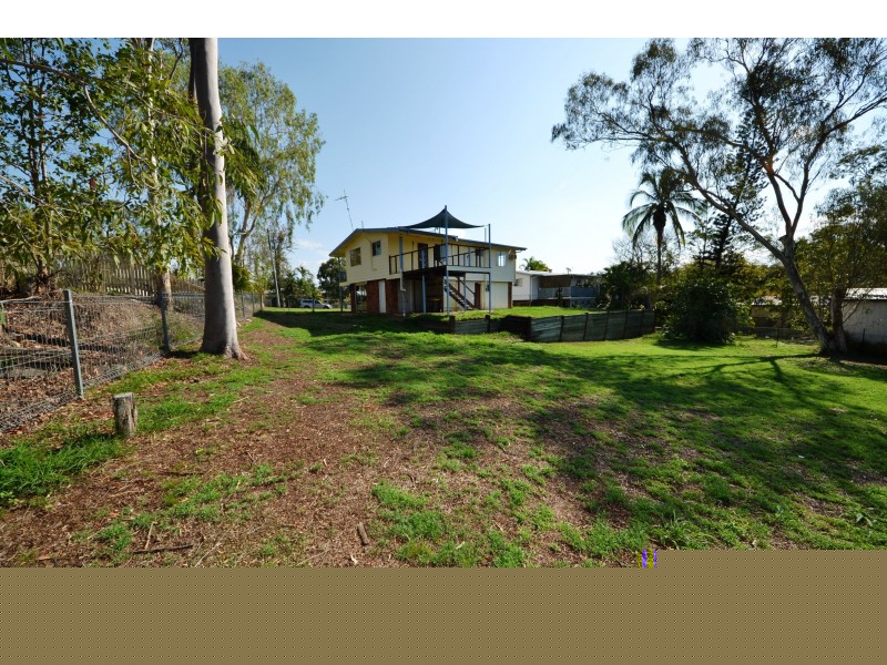 8 Perriman St, Gracemere QLD 4702