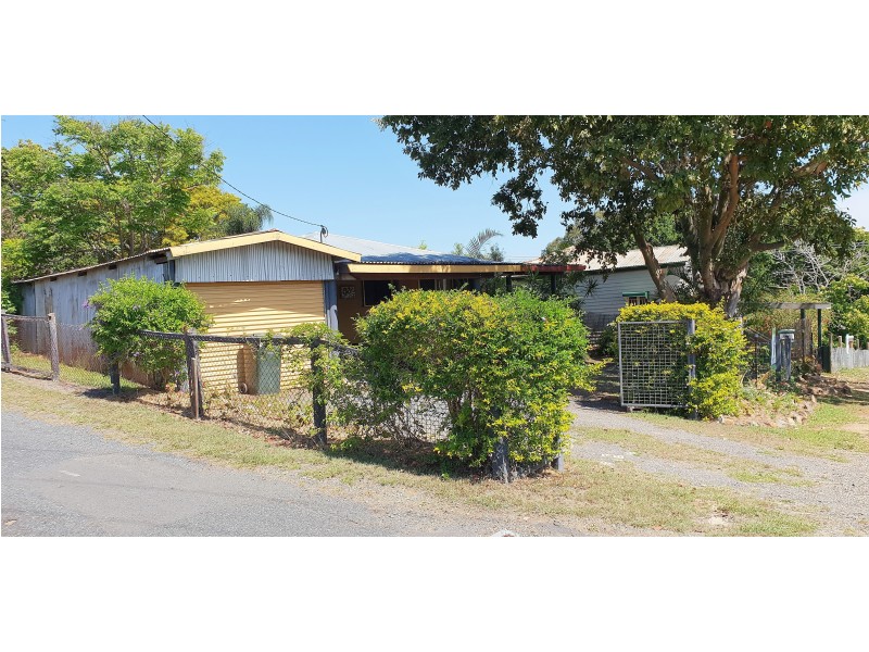 81 East St Ex, Mount Morgan QLD 4714