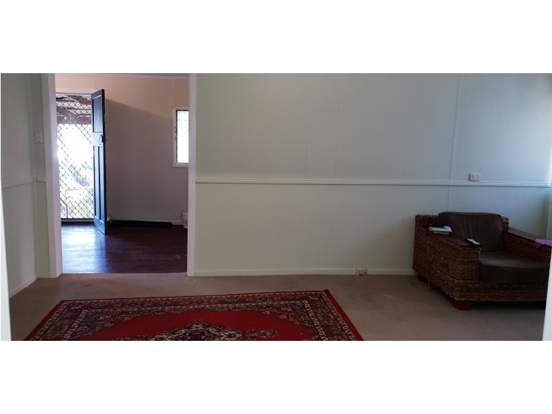 81 East St Ex, Mount Morgan QLD 4714