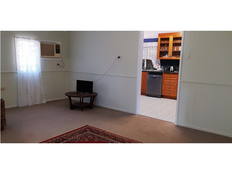 81 East St Ex, Mount Morgan QLD 4714