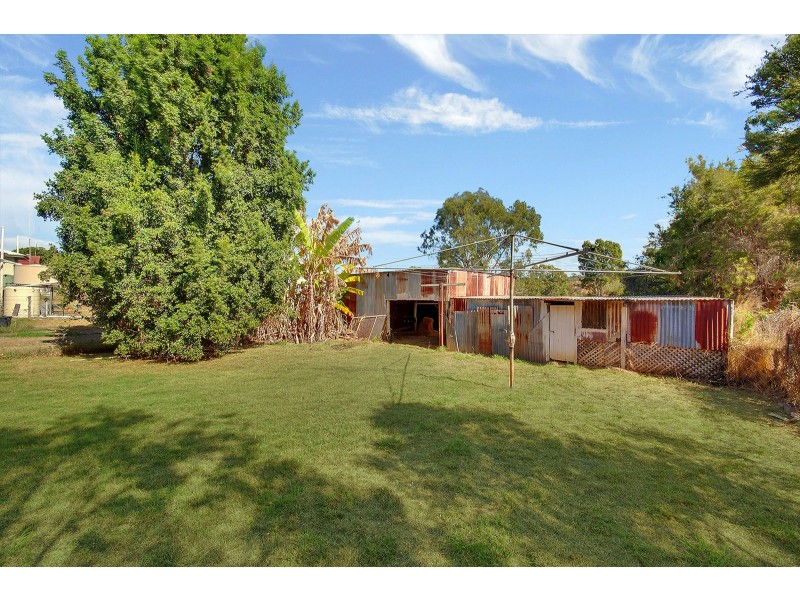 40 James St, Mount Morgan QLD 4714