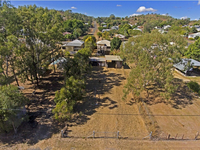40 James St, Mount Morgan QLD 4714