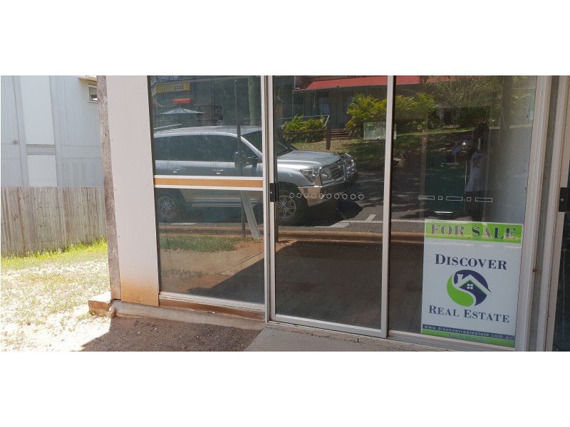 111 East St, Mount Morgan QLD 4714