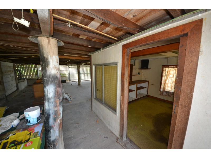 196 North St, West Rockhampton QLD 4700