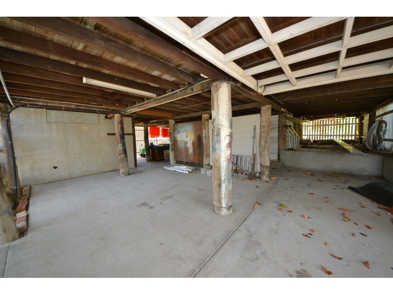 196 North St, West Rockhampton QLD 4700