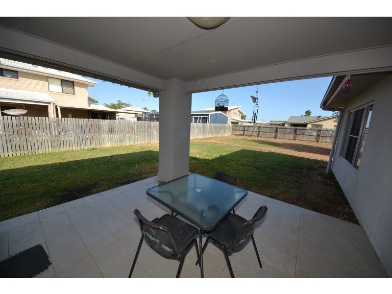 6 Maree Cres, Gracemere QLD 4702