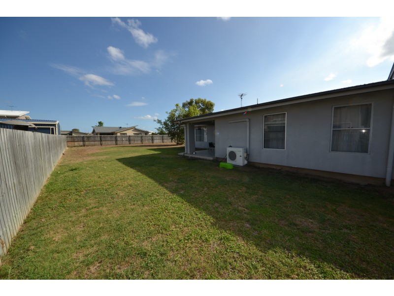 6 Maree Cres, Gracemere QLD 4702