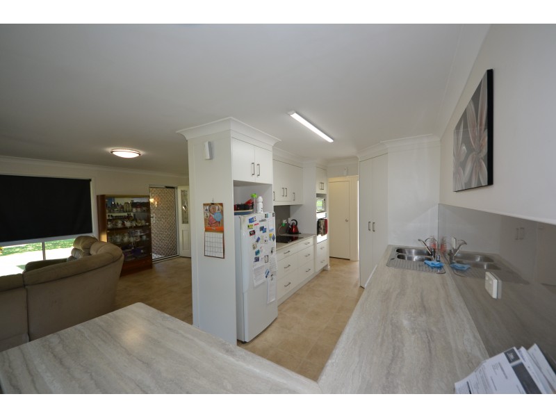 5 Jillian Ct, Gracemere QLD 4702