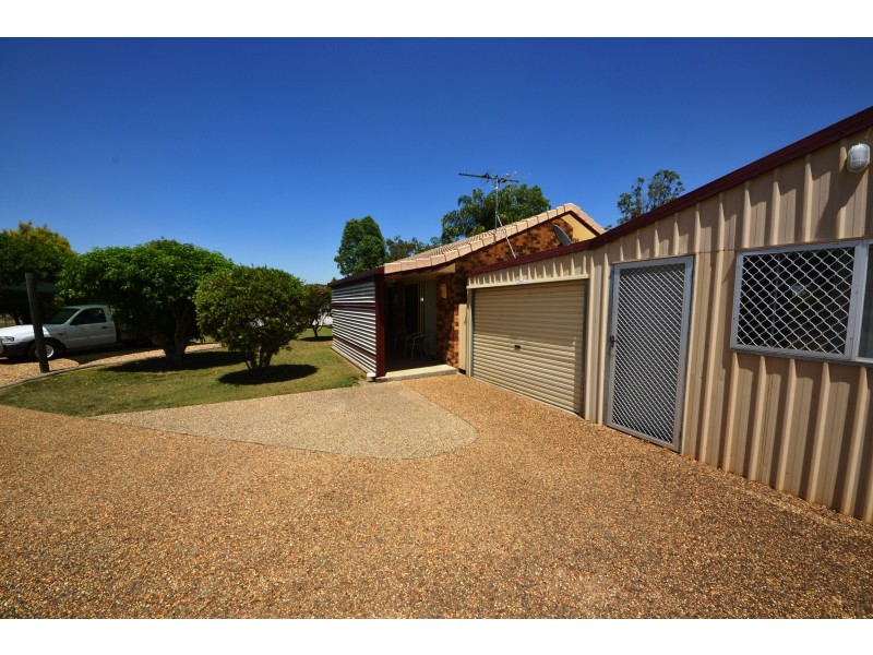 11 Labanka Cres, Gracemere QLD 4702