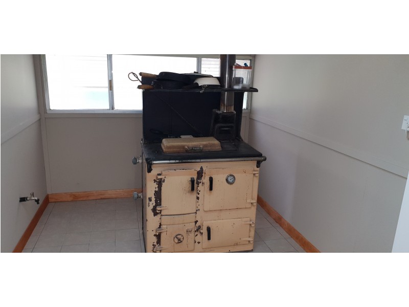 22 Horse Creek Lane, Mount Morgan QLD 4714