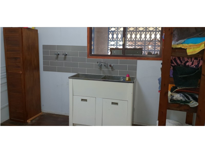 22 Horse Creek Lane, Mount Morgan QLD 4714