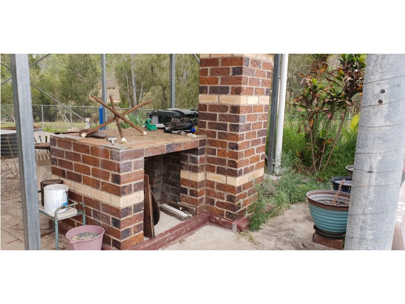 22 Horse Creek Lane, Mount Morgan QLD 4714