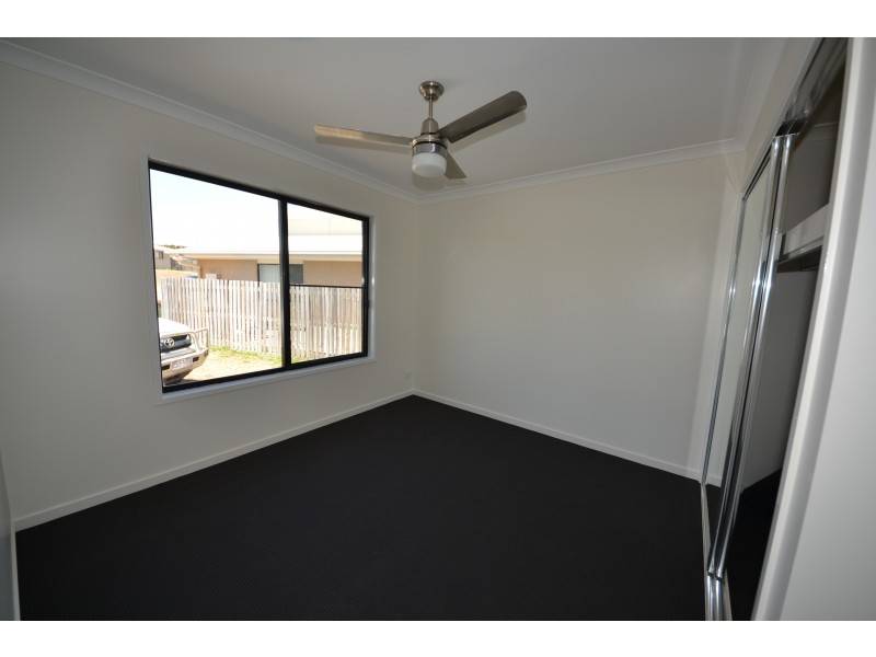 24 Viney St, Gracemere QLD 4702
